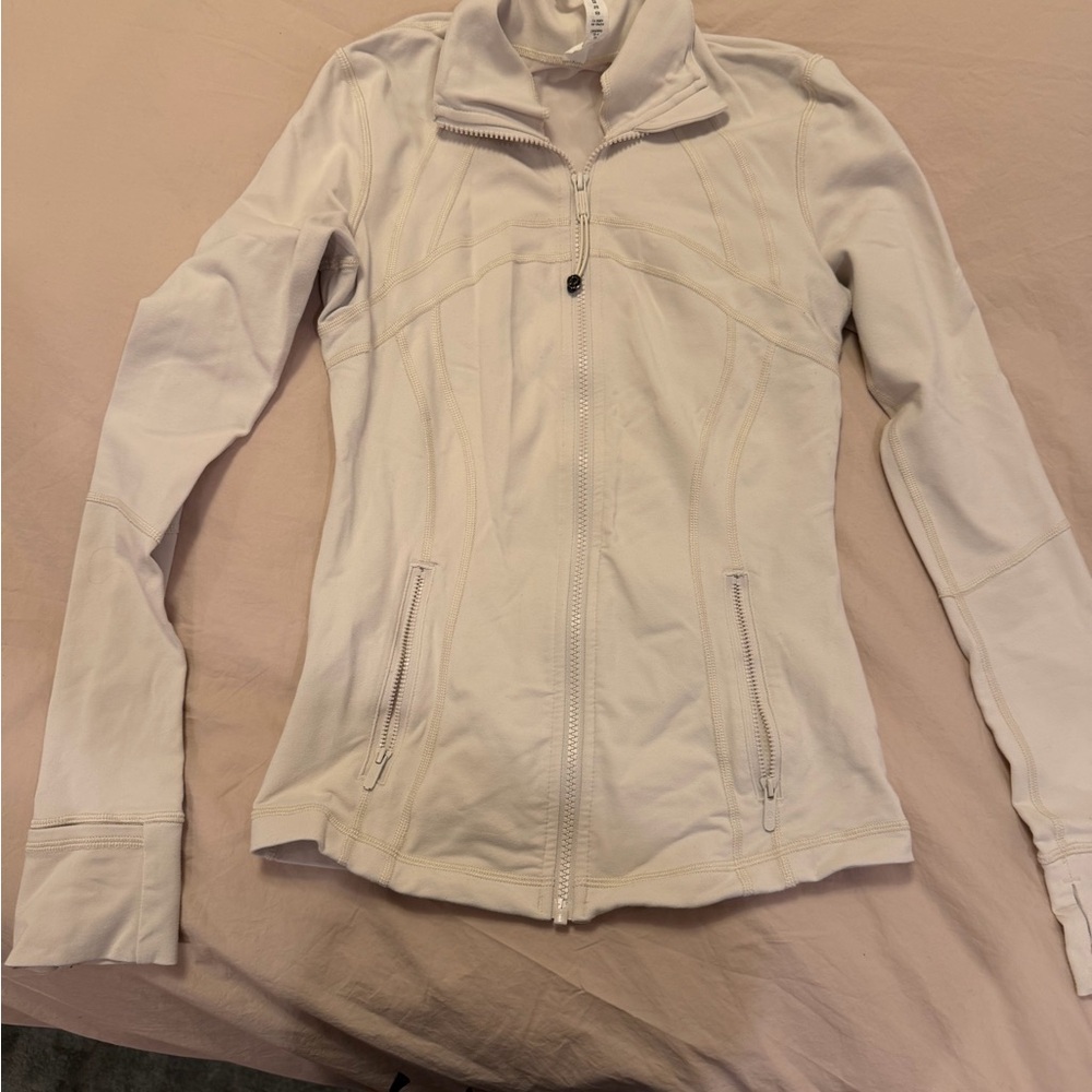 Lululemon define jacket luon gently used great condition size 6